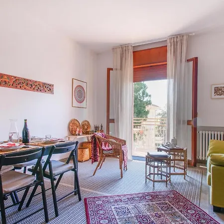 Lovely In With Kitchen