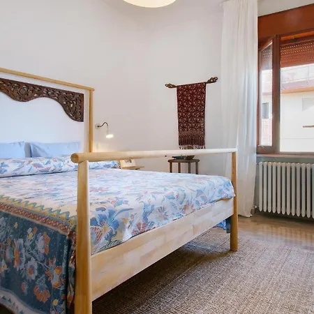 Lovely In With Kitchen *