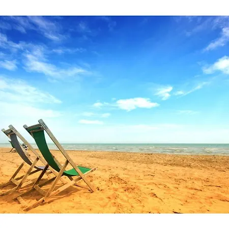 Apartman Lovely In With Kitchen *