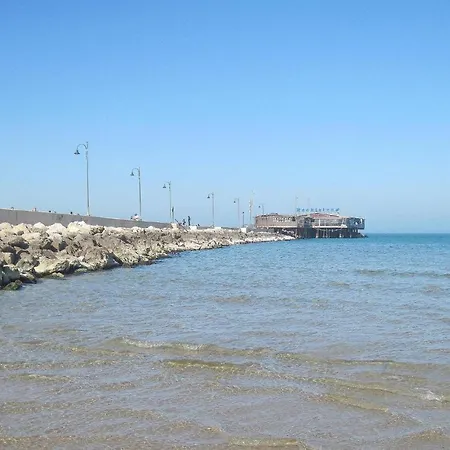 Lovely In With Kitchen * 리미니