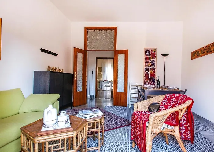 Lovely In With Kitchen Διαμέρισμα