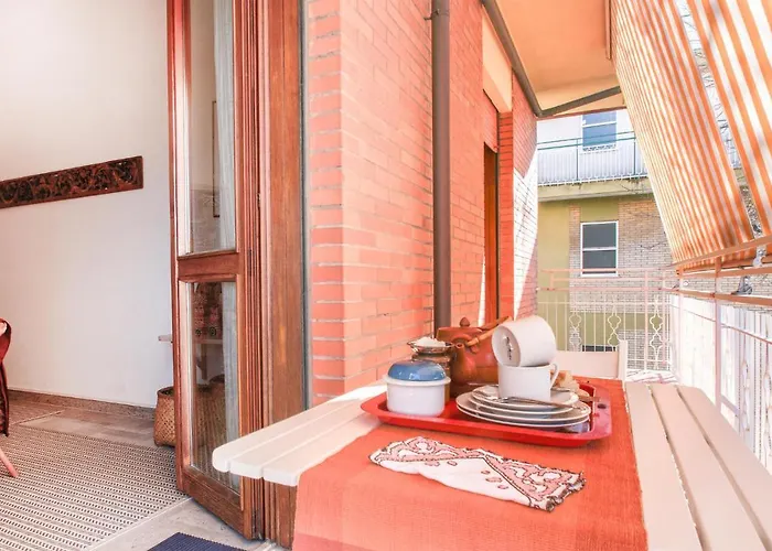 Lovely In With Kitchen リミニ